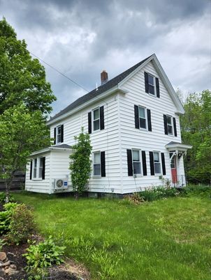 Backyard, Exterior, Facade, Farmhouse