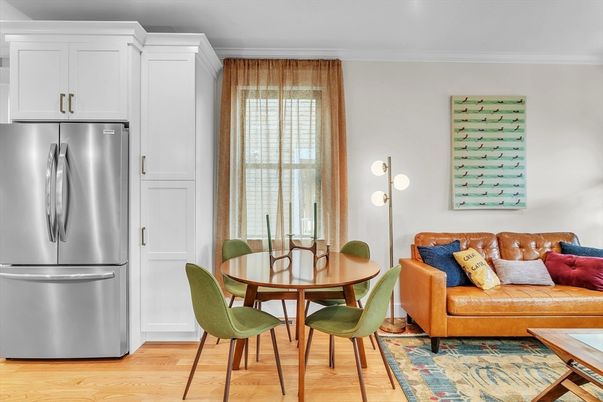 Dining room, Interior, Kitchen, Living room, Stainless Steel Appliances, Wood Texture Flooring