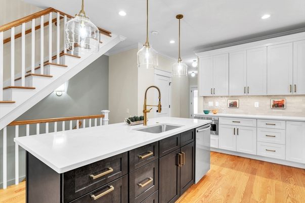 Interior, Kitchen, Pendant Lights, Recessed Lighting, Wood Texture Flooring