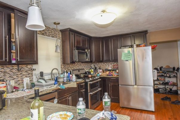 Interior, Kitchen, Pendant Lights, Wood Texture Flooring
