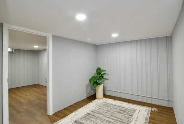 Empty room, Interior, Recessed Lighting, Wood Texture Flooring