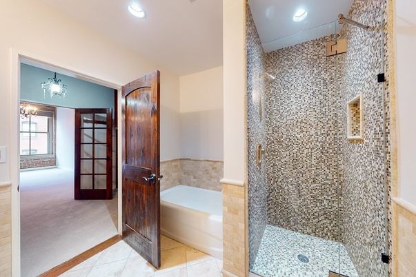 Bathroom, Interior, Recessed Lighting