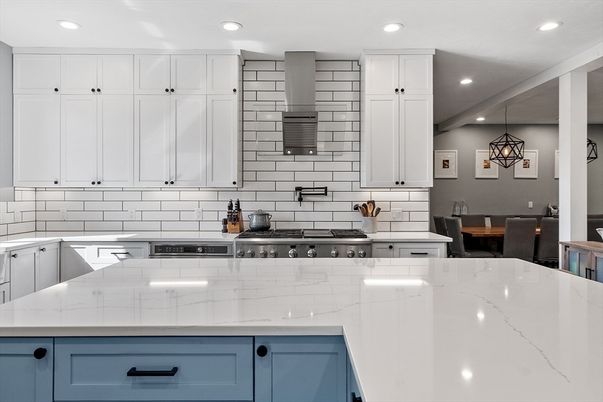 Dining room, Interior, Kitchen, Recessed Lighting