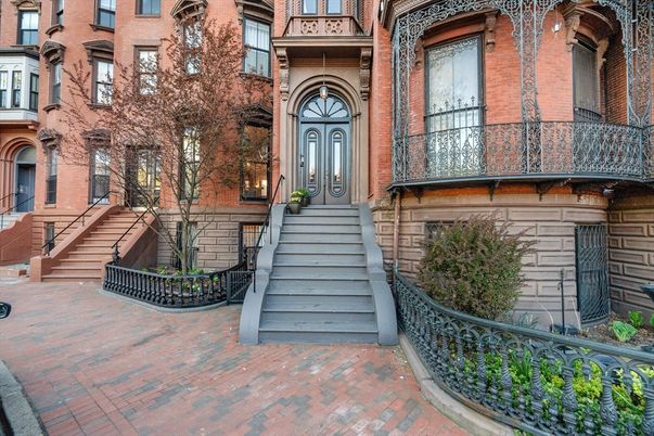 Exterior, Facade, Brick Facade, Brownstone