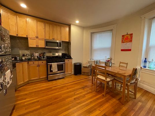 Dining room, Interior, Kitchen, Recessed Lighting, Stainless Steel Appliances, Wood Texture Flooring