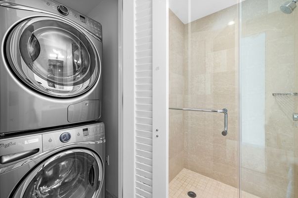 Bathroom, Interior, Utility Closets, Washer