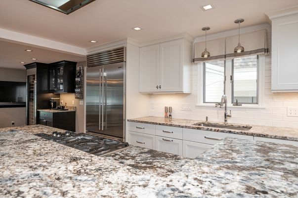 Interior, Kitchen, Pendant Lights, Recessed Lighting, Stainless Steel Appliances