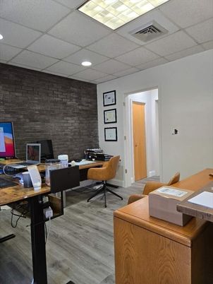 Home Office, Interior, Recessed Lighting, Stone Walls, Wood Texture Flooring