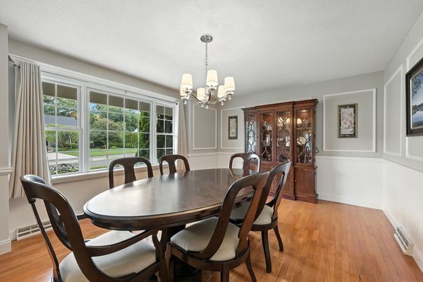 Chandelier, Dining room, Interior, Wood Texture Flooring