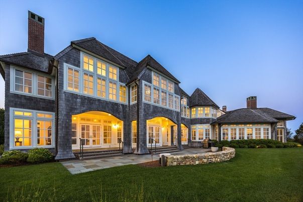 Backyard, Exterior, Facade, Tudor Revival