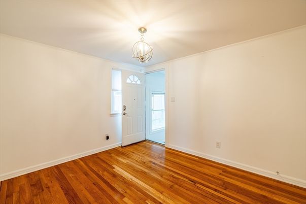 Chandelier, Empty room, Interior, Wood Texture Flooring