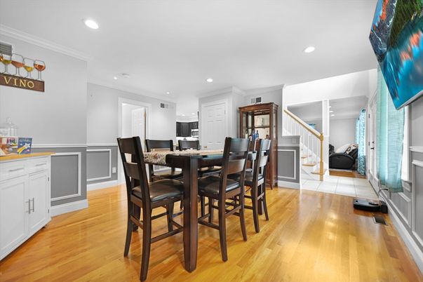 Dining room, Interior, Recessed Lighting, Wood Texture Flooring