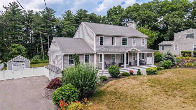 Backyard, Detached Garage, Exterior, Facade, Cape Cod