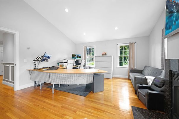 Home Office, Interior, Recessed Lighting, Wood Texture Flooring