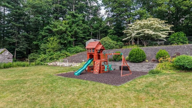 Backyard, Exterior, Playground