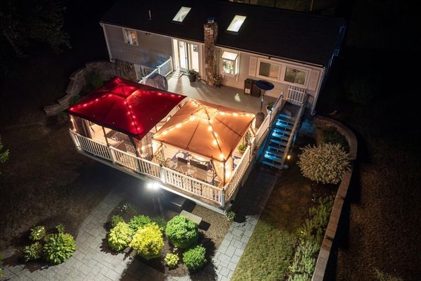 Exterior, Drone