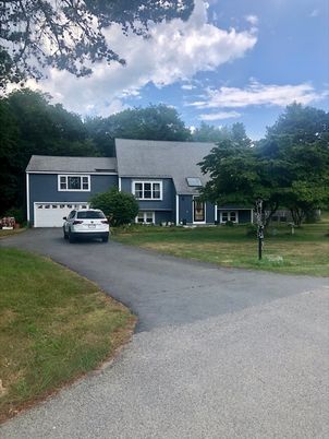 Attached, Exterior, Facade, Cape Cod