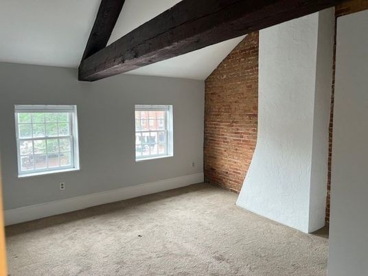 Empty room, Interior, Stone Walls, Wooden Beams