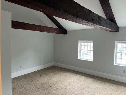 Empty room, Interior, Wooden Beams
