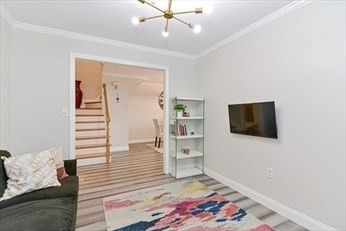 Interior, Pendant Lights, Wood Texture Flooring