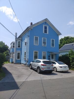 Exterior, Facade, Queen Anne Victorian