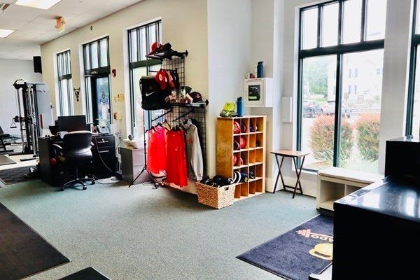 Fitness Equipment, Home Office, Interior, Recessed Lighting