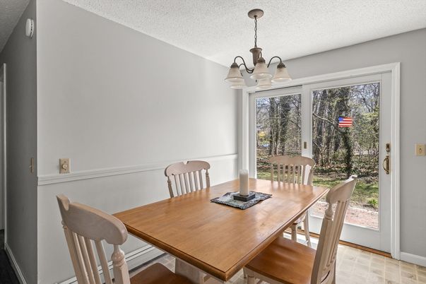 Chandelier, Dining room, Interior