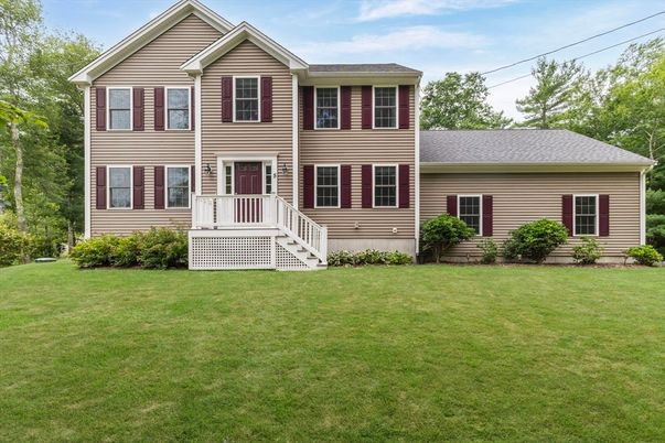 Backyard, Exterior, Facade, Georgian