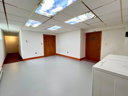 Empty room, Interior, Washer
