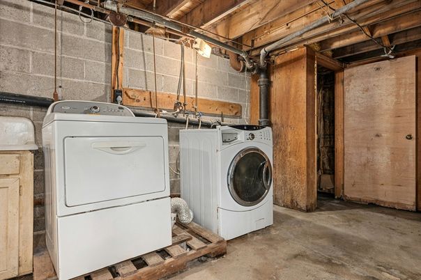 Interior, Utility Closets, Washer