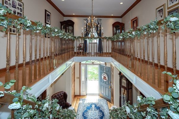 Chandelier, Interior, Recessed Lighting, Wood Texture Flooring