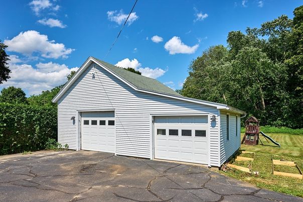 Detached Garage, Exterior, Playground