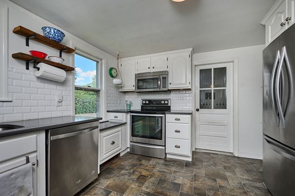 Interior, Kitchen, Stainless Steel Appliances