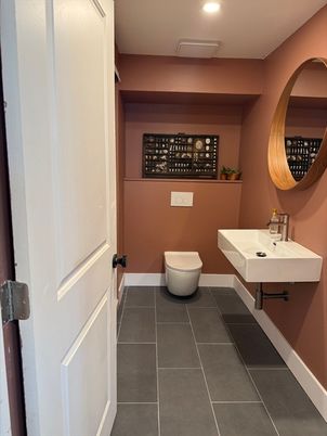 Bathroom, Interior, Recessed Lighting