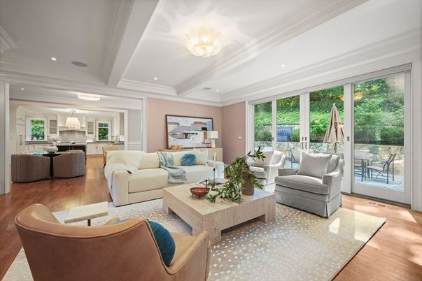 Chandelier, Interior, Living room, Recessed Lighting, Wood Texture Flooring