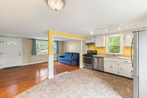 Interior, Kitchen, Stainless Steel Appliances, Wood Texture Flooring
