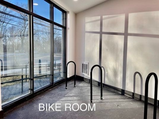 Empty room, Interior, Recessed Lighting, Sun Room