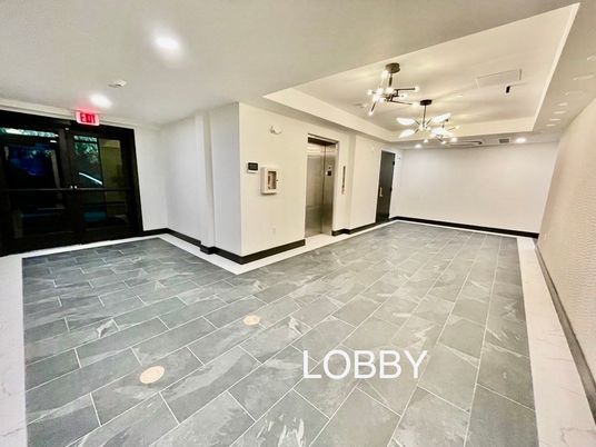 Empty room, Interior, Pendant Lights, Recessed Lighting