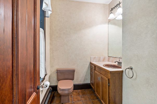Bathroom, Interior