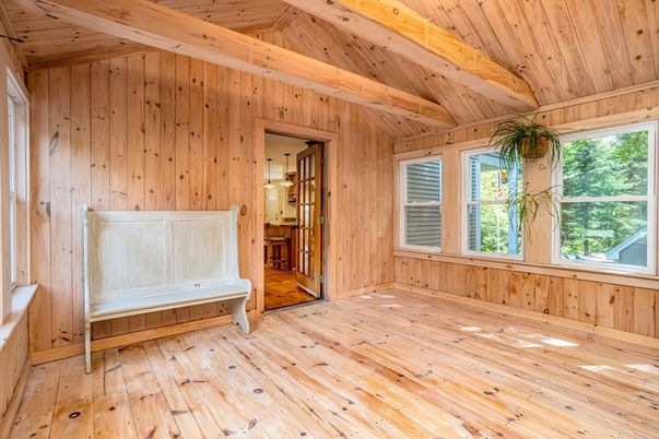 Empty room, Interior, Wooden Beams, Wooden Ceilings, Wood Texture Flooring, Wooden Walls
