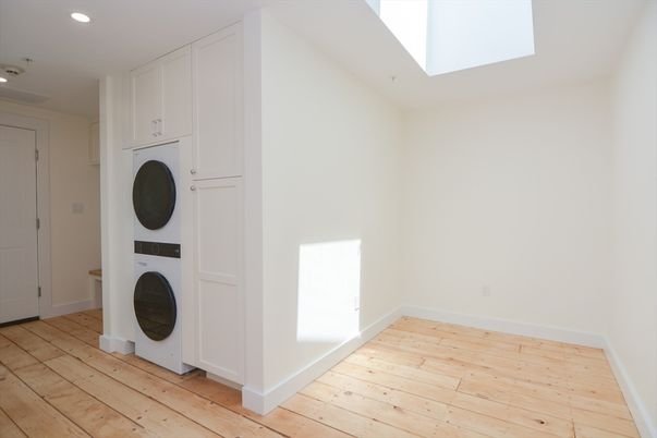 Interior, Recessed Lighting, Utility Closets, Washer, Wood Texture Flooring