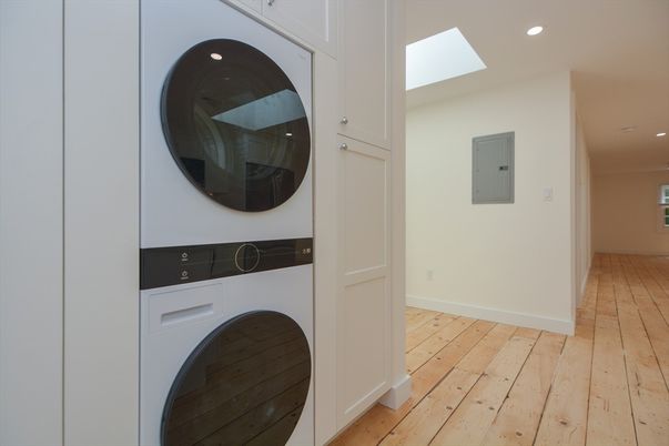 Interior, Recessed Lighting, Utility Closets, Washer, Wood Texture Flooring