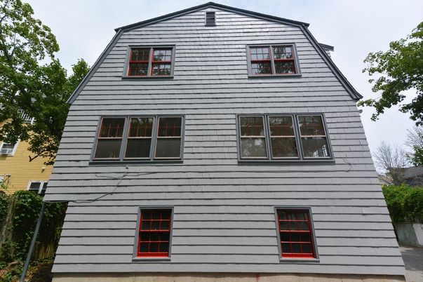 Exterior, Facade, Queen Anne Victorian