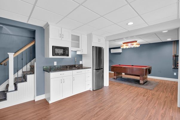 Billiard Table, Game Room, Interior, Recessed Lighting, Wood Texture Flooring