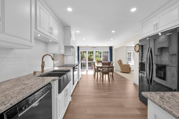 Dining room, Interior, Kitchen, Recessed Lighting, Wood Texture Flooring
