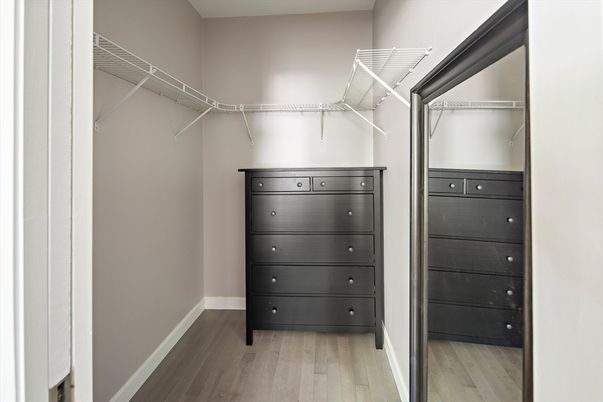 Interior, Walk-in Closets, Wood Texture Flooring