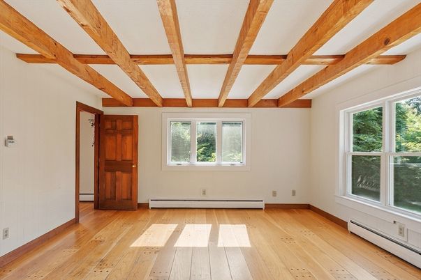 Empty room, Interior, Wooden Beams, Wood Texture Flooring