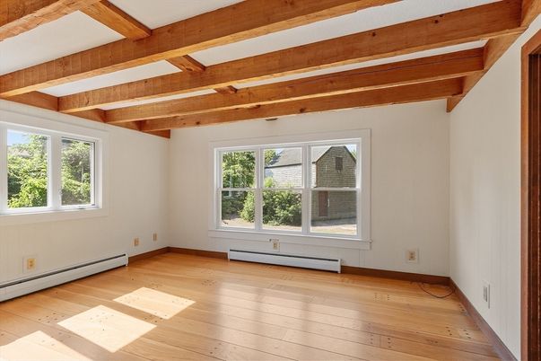 Empty room, Interior, Wooden Beams, Wood Texture Flooring