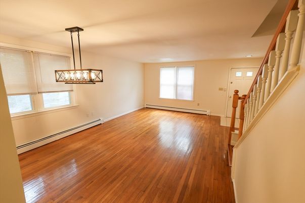 Chandelier, Empty room, Interior, Pendant Lights, Wood Texture Flooring