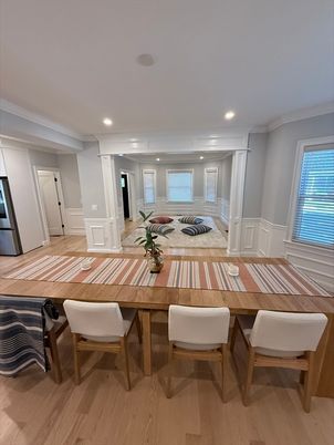 Dining room, Interior, Living room, Recessed Lighting, Wood Texture Flooring